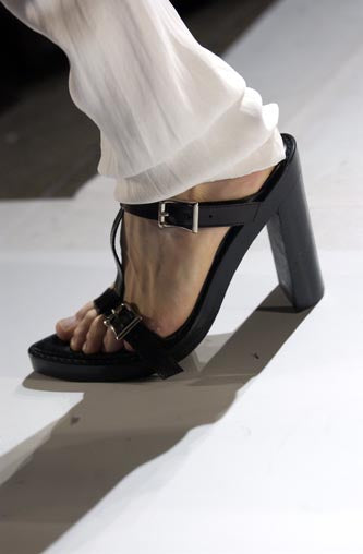 ANN DEMEULEMEESTER SANDALS WITH BUCKLES - S/S 2003