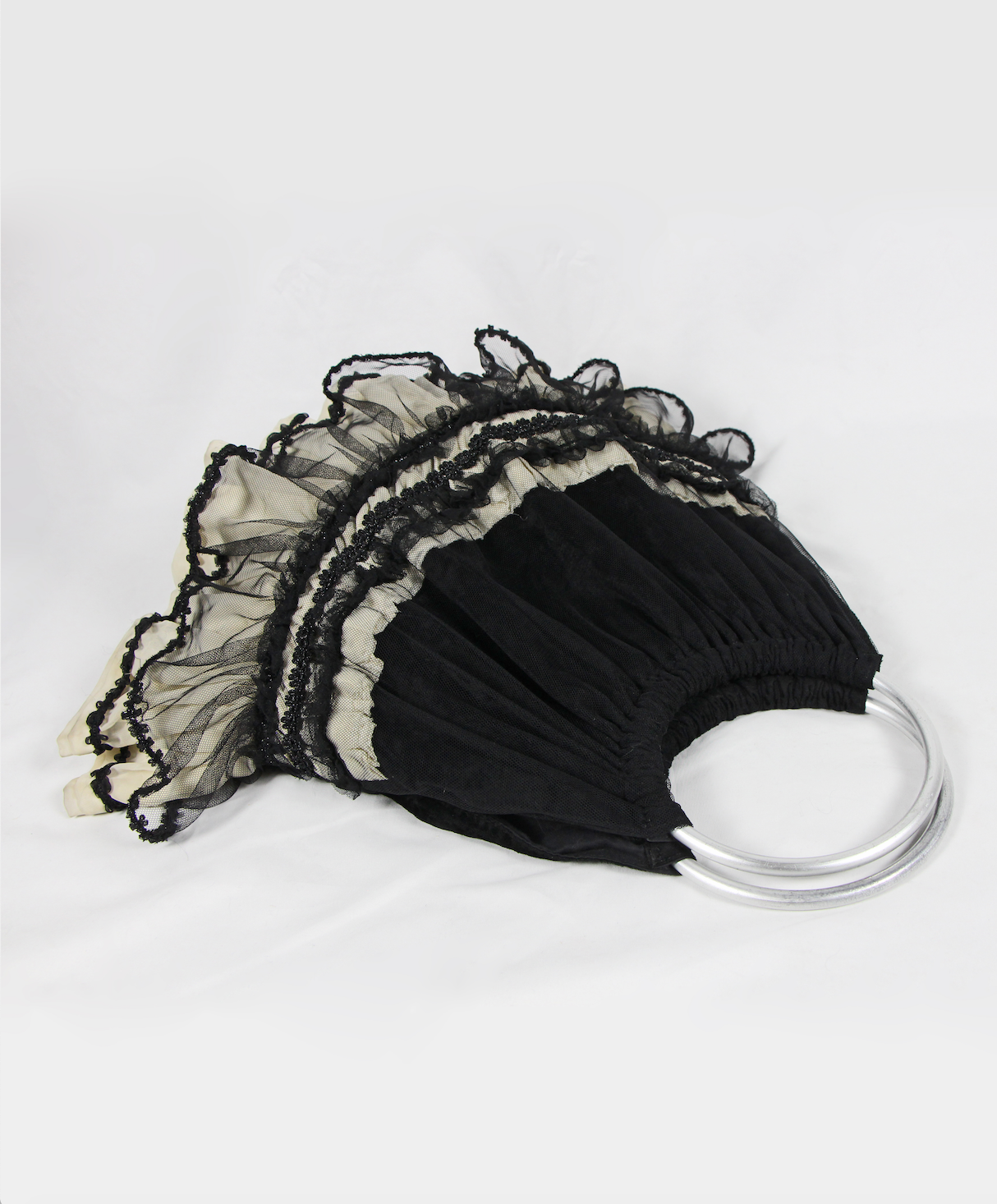 COMME DES GARÇONS B&W RUFFLE BAG - F/W 2008
