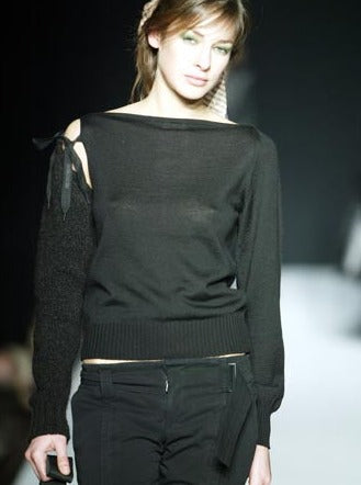 DIRK BIKKEMBERGS KNIT WITH DETACHABLE SLEEVE - F/W 2003