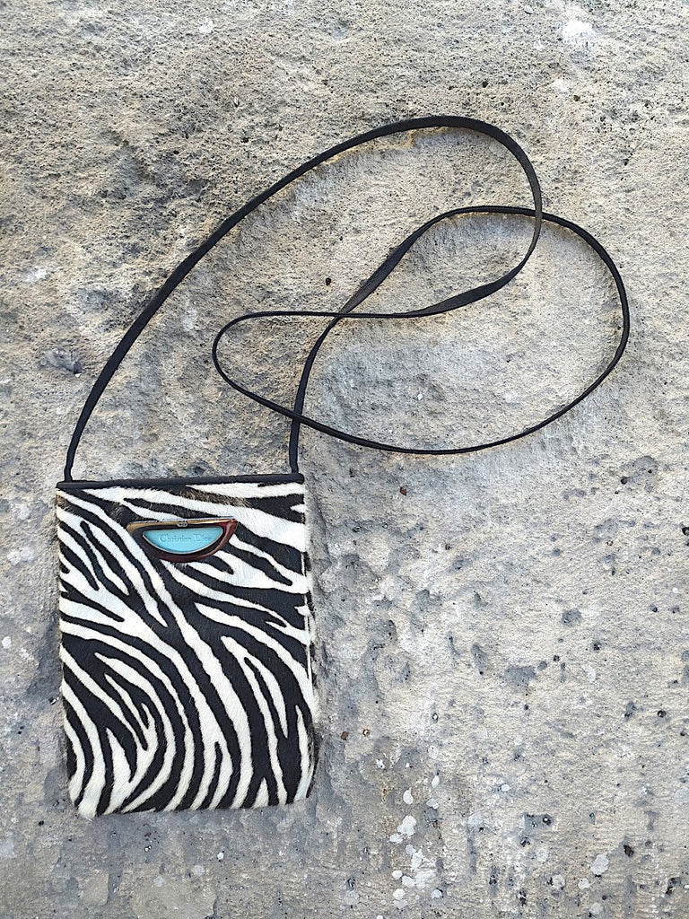 Dior Malice Crossbody bag sac malice vintage zèbre noir et blanc rayé fall 1999