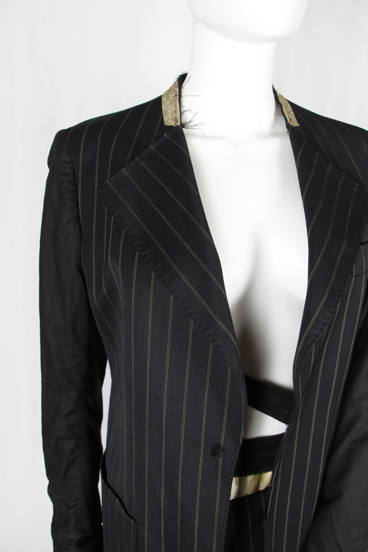 MAISON MARTIN MARGIELA PINSTRIPE SUIT WITH VISIBLE LINING - F/W 2003
