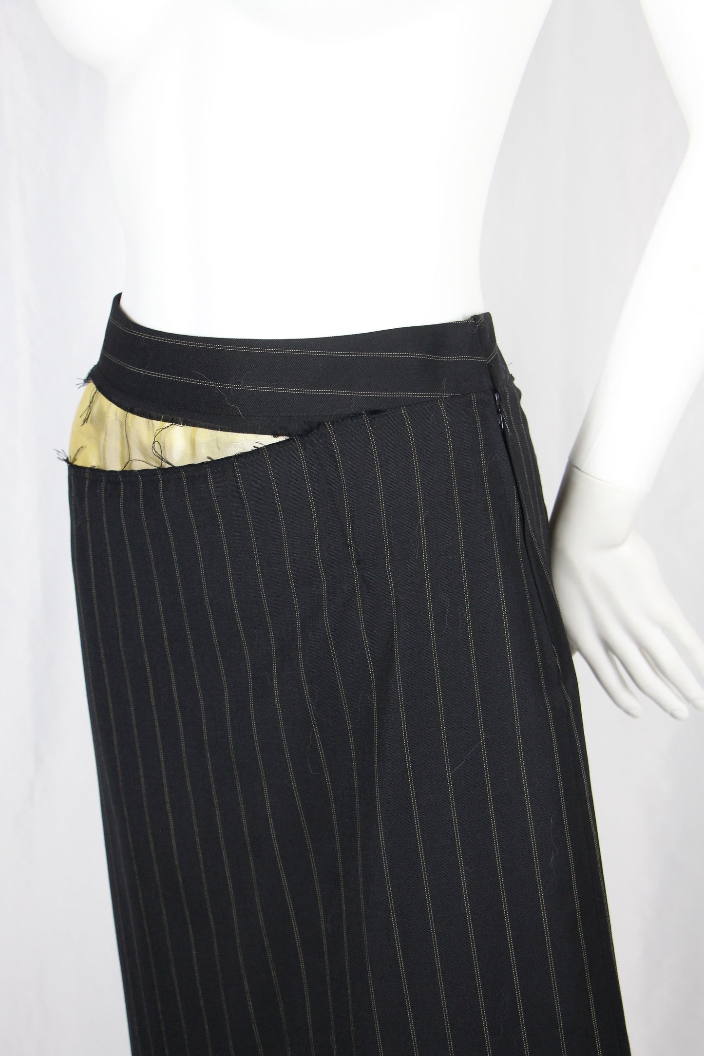 MAISON MARTIN MARGIELA PINSTRIPE SUIT WITH VISIBLE LINING - F/W 2003